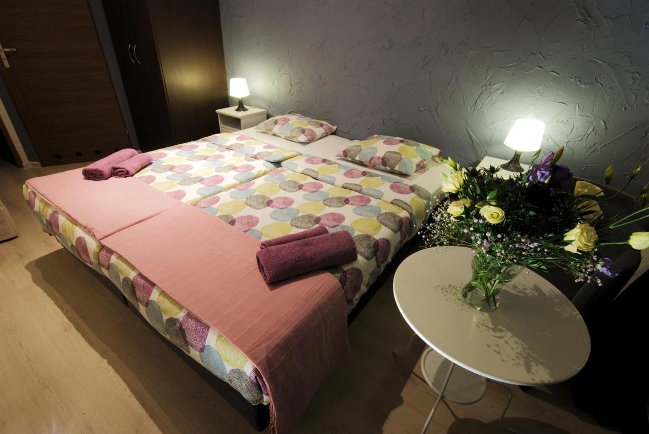 Rosemary'S Private Ensuite Rooms In Old Town Poznań Kamer foto